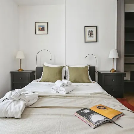 Apartamento Bnbnook - 1br Near Eiffel Tower & Les Invalides *